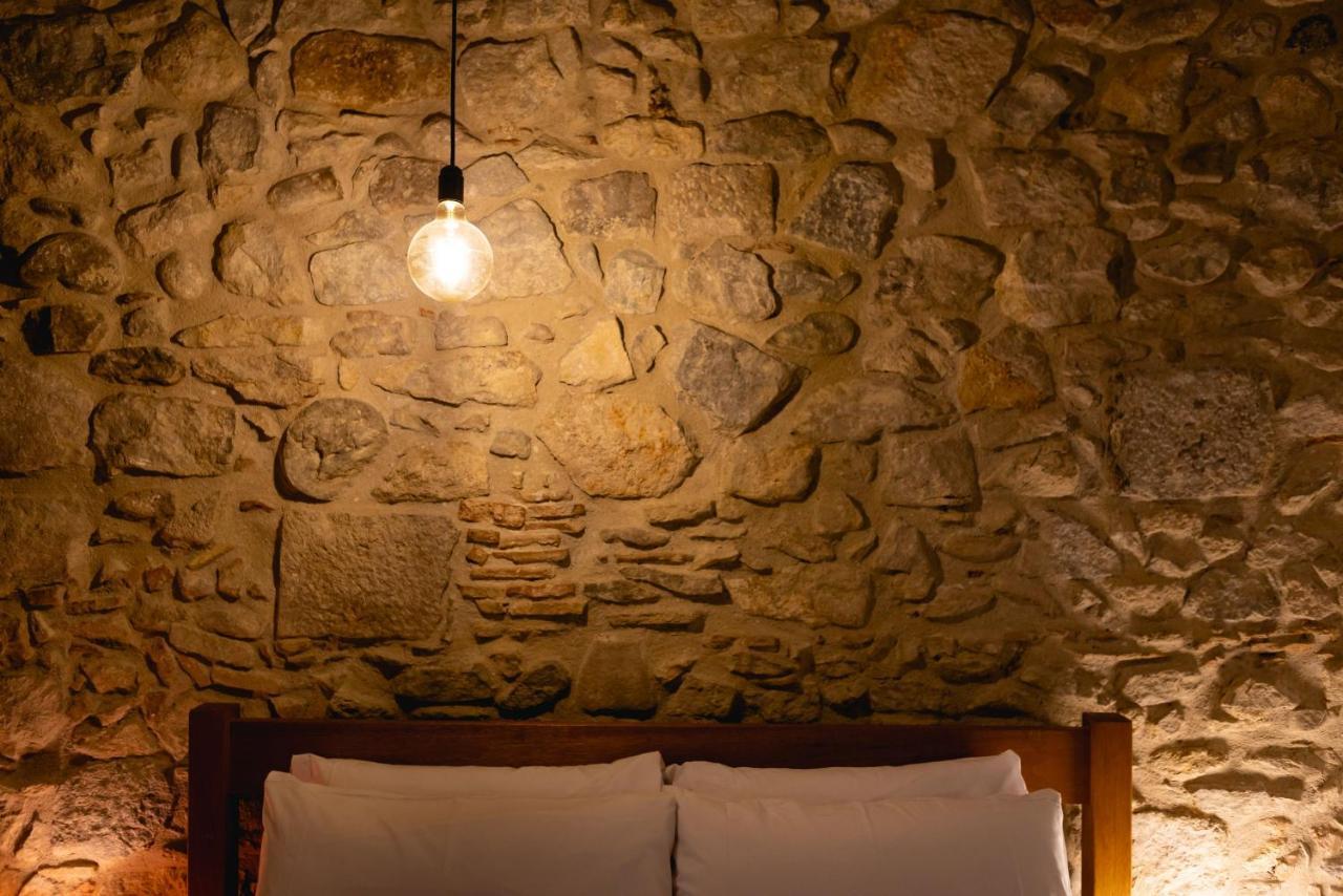 Bravissimo Les Rajoles, Unique 3-Bedroom Apartment Girona Zewnętrze zdjęcie