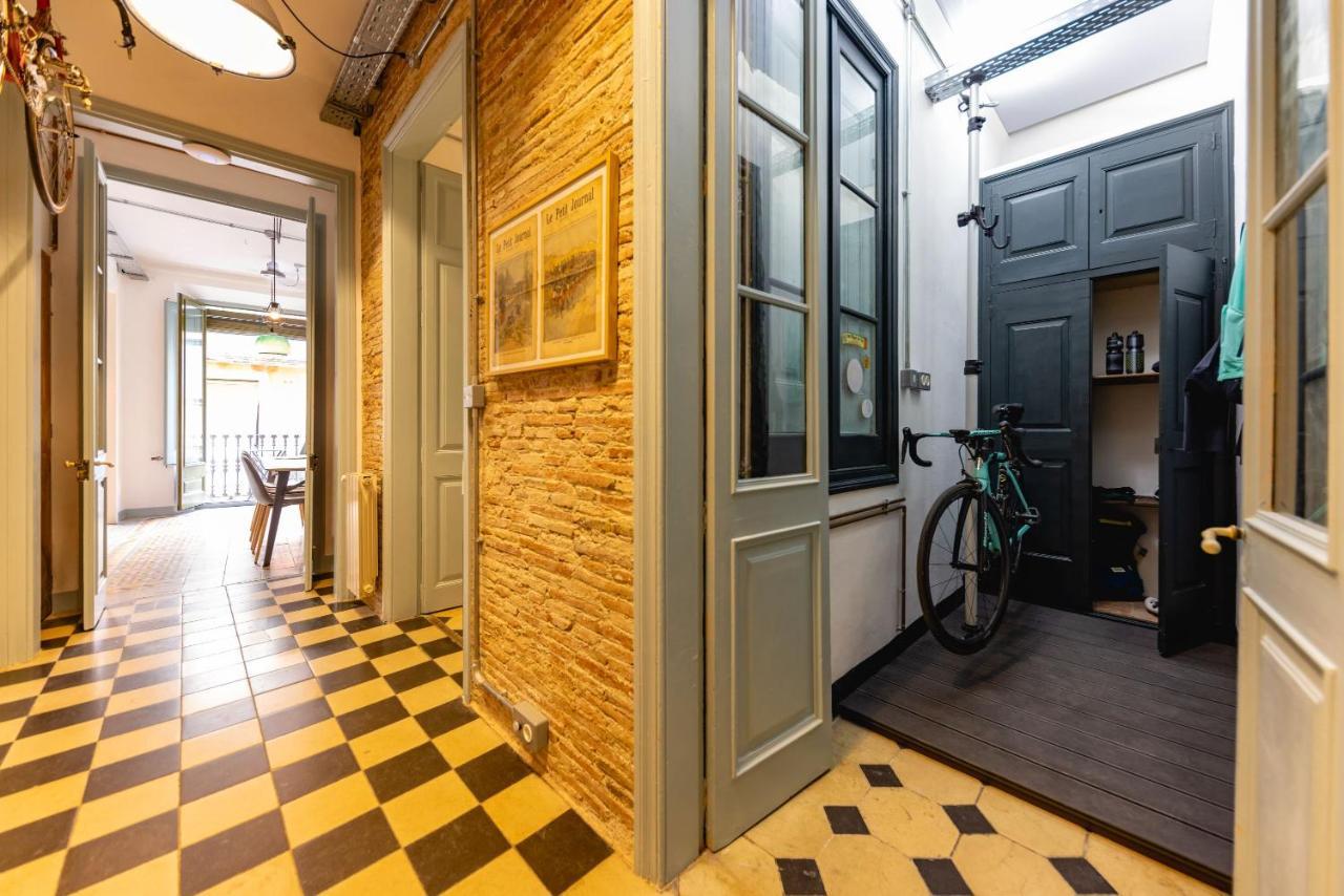 Bravissimo Les Rajoles, Unique 3-Bedroom Apartment Girona Zewnętrze zdjęcie
