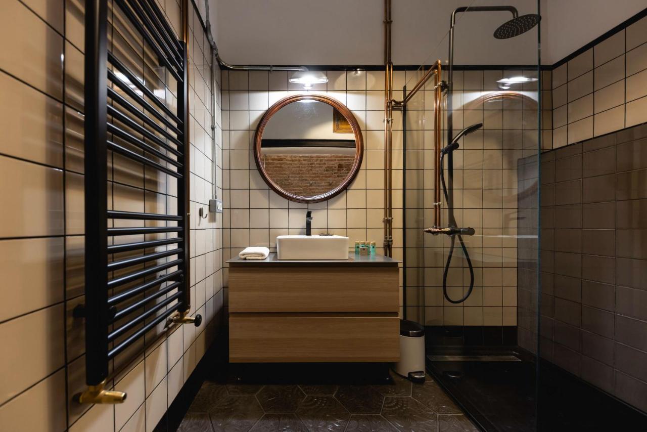 Bravissimo Les Rajoles, Unique 3-Bedroom Apartment Girona Zewnętrze zdjęcie