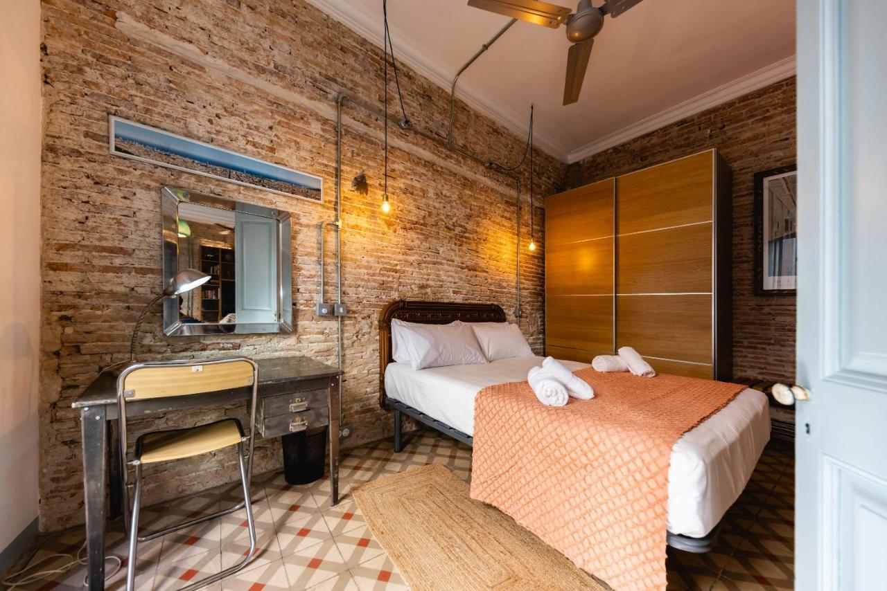 Bravissimo Les Rajoles, Unique 3-Bedroom Apartment Girona Zewnętrze zdjęcie